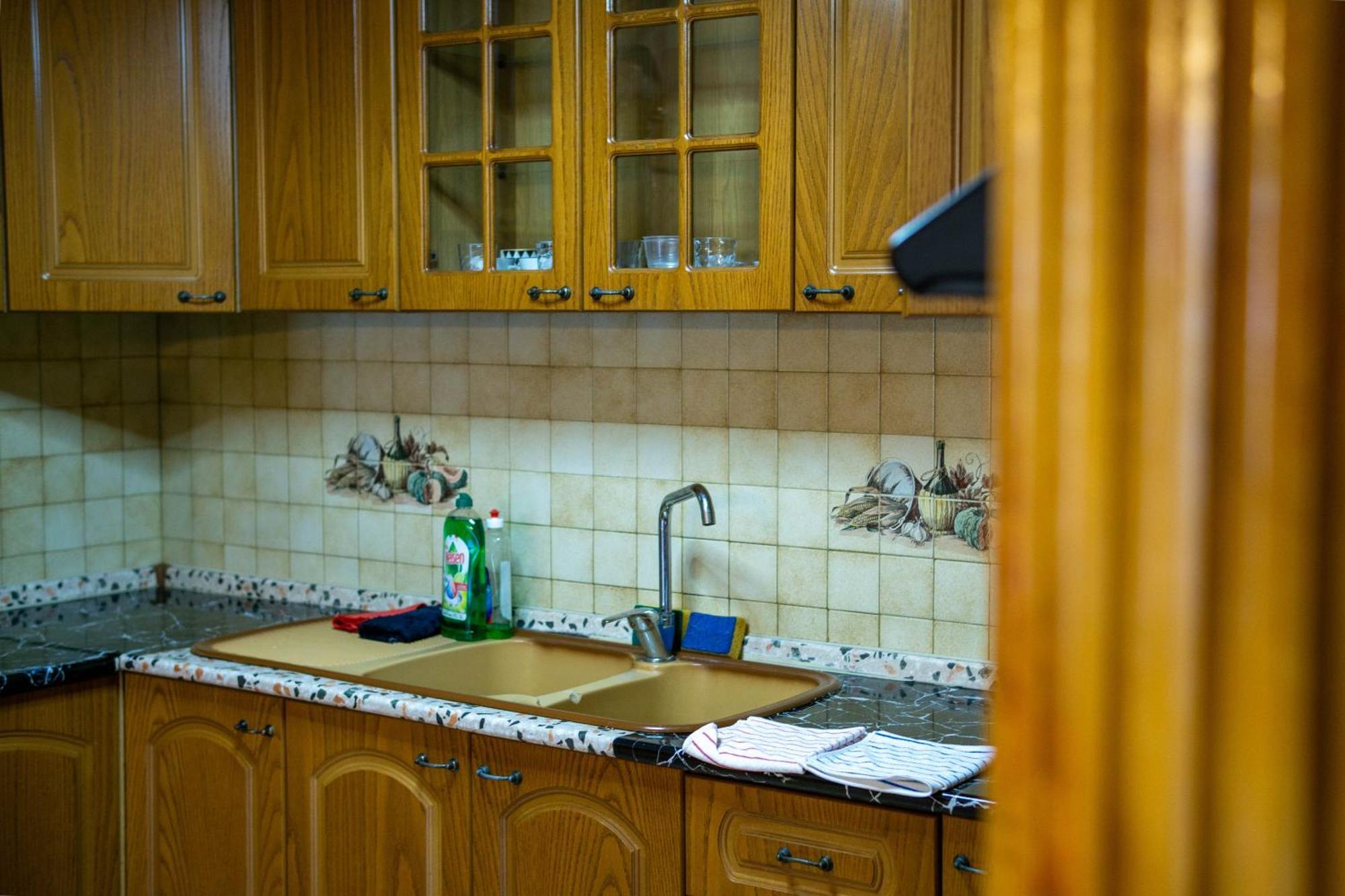 Bllok Bright Private Bedrooms With Private Bathroom On Shared Apartment Tiranë Eksteriør bilde