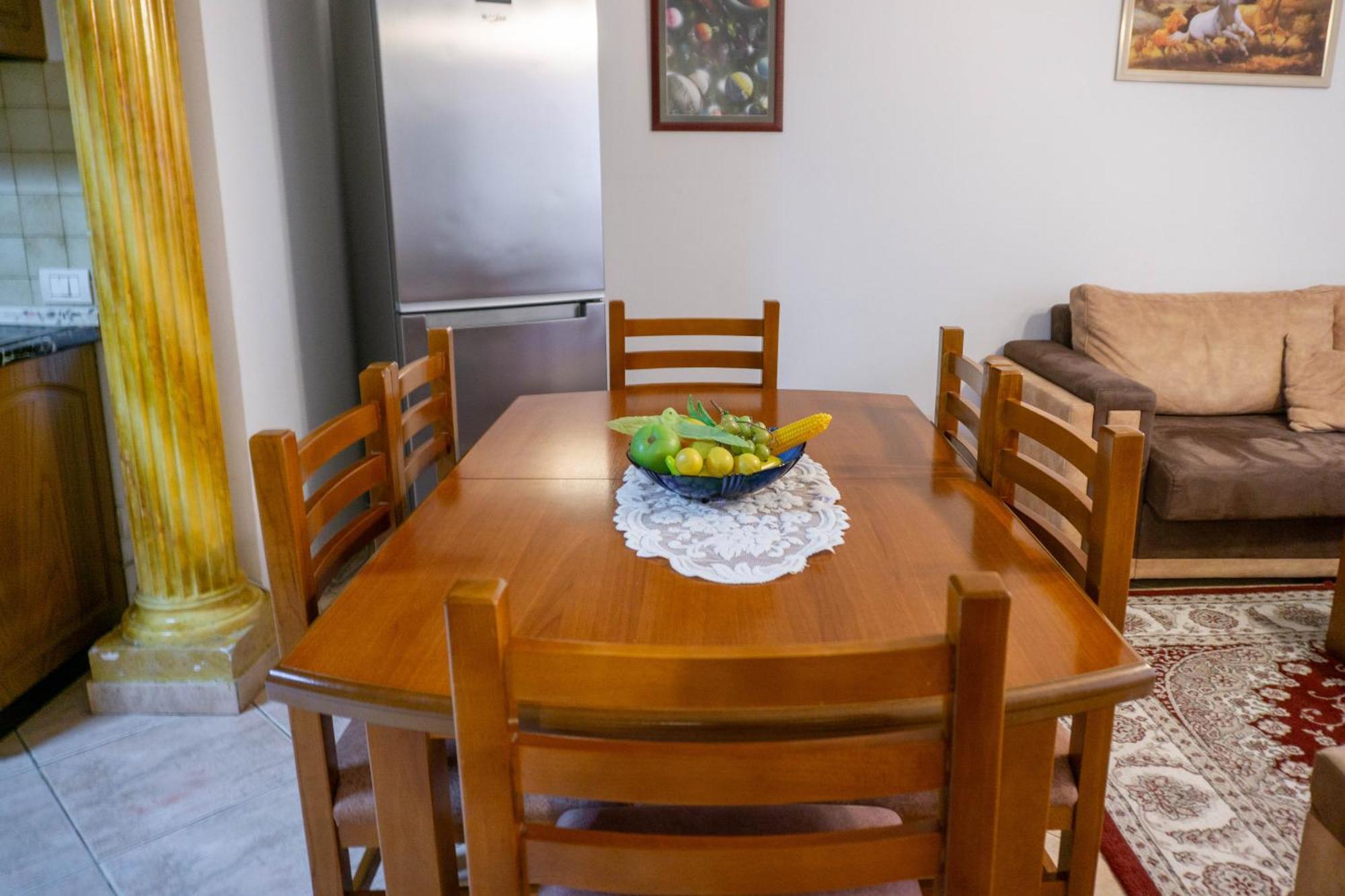 Bllok Bright Private Bedrooms With Private Bathroom On Shared Apartment Tiranë Eksteriør bilde