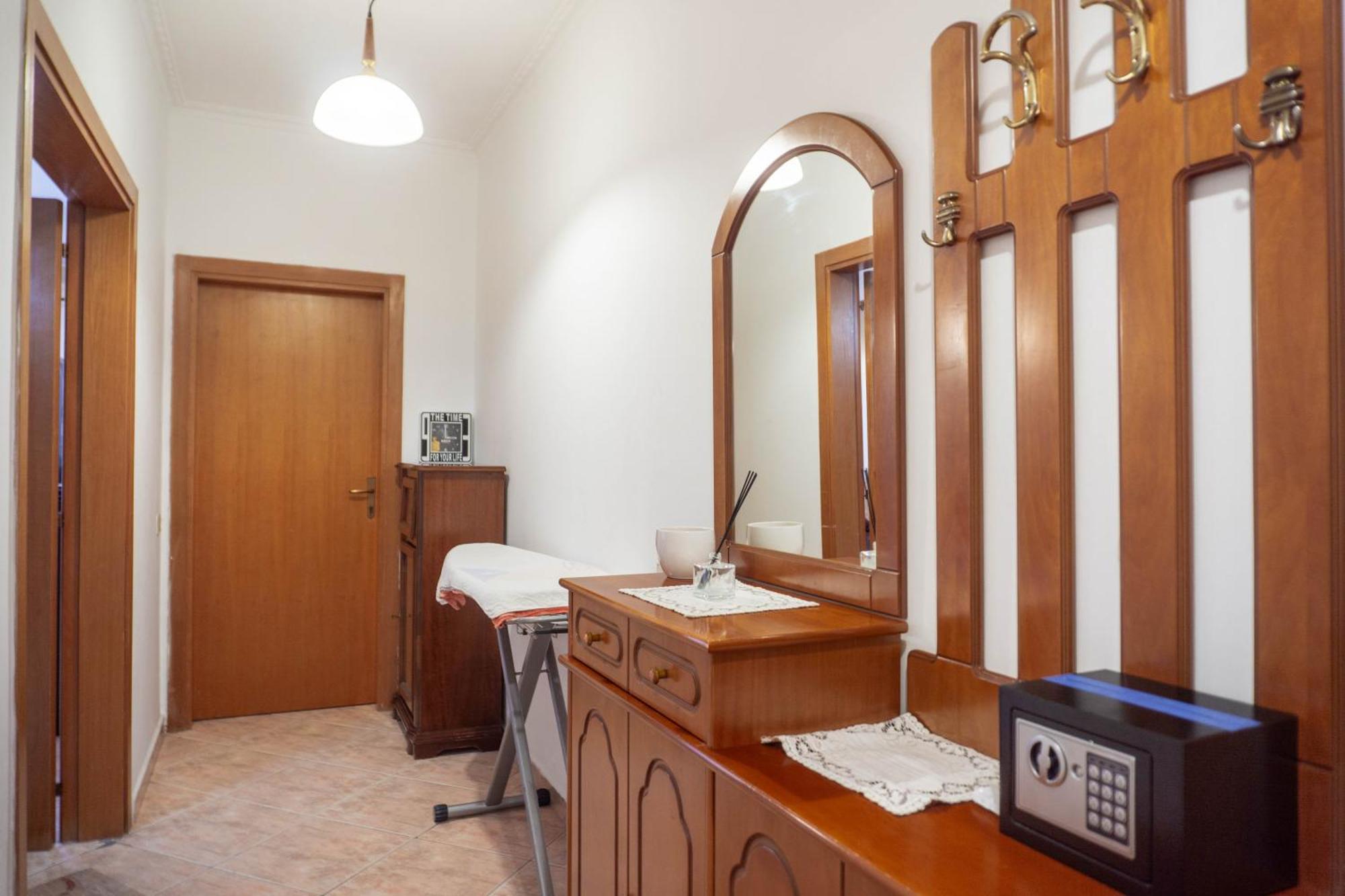 Bllok Bright Private Bedrooms With Private Bathroom On Shared Apartment Tiranë Eksteriør bilde